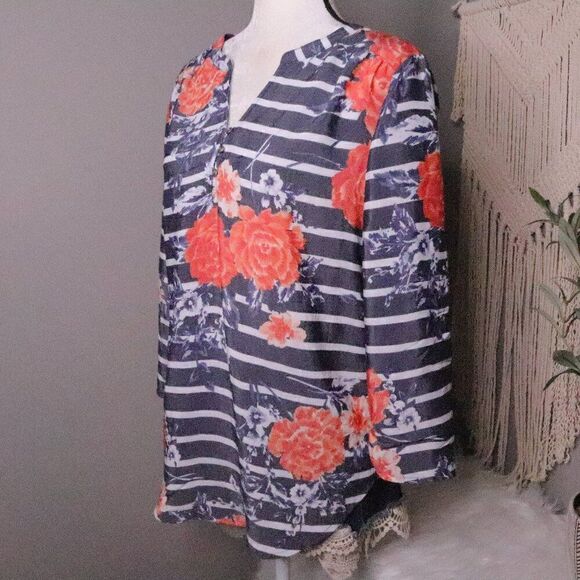 Fred David | Floral Striped Split V Neck Popover Top - Picture 1 of 7